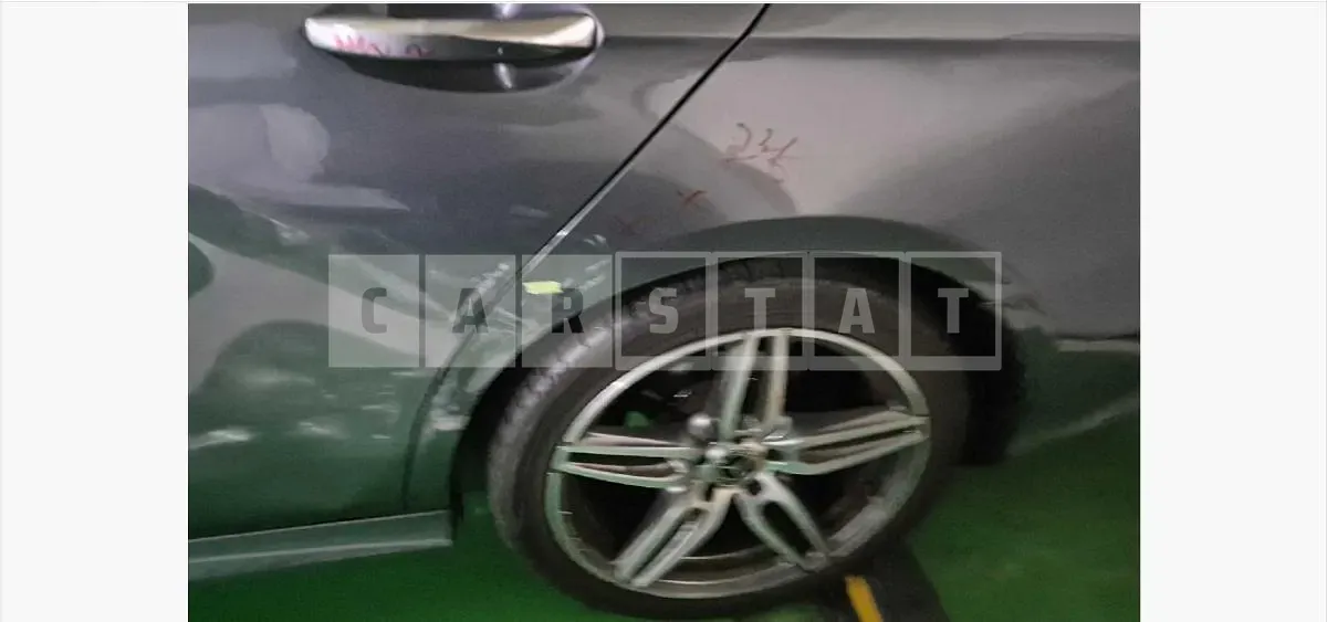 Photo 2 of 58: 2018 Mercedes-Benz E300 — Korean insurance auction