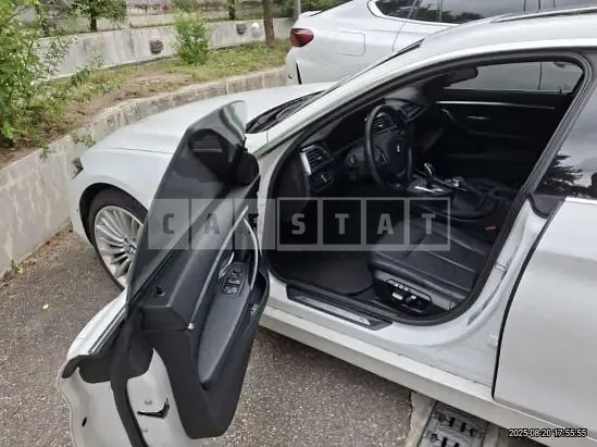 Photo 2 of 16: 2019 BMW 420i Gran Coupe Luxury — Korean insurance auction
