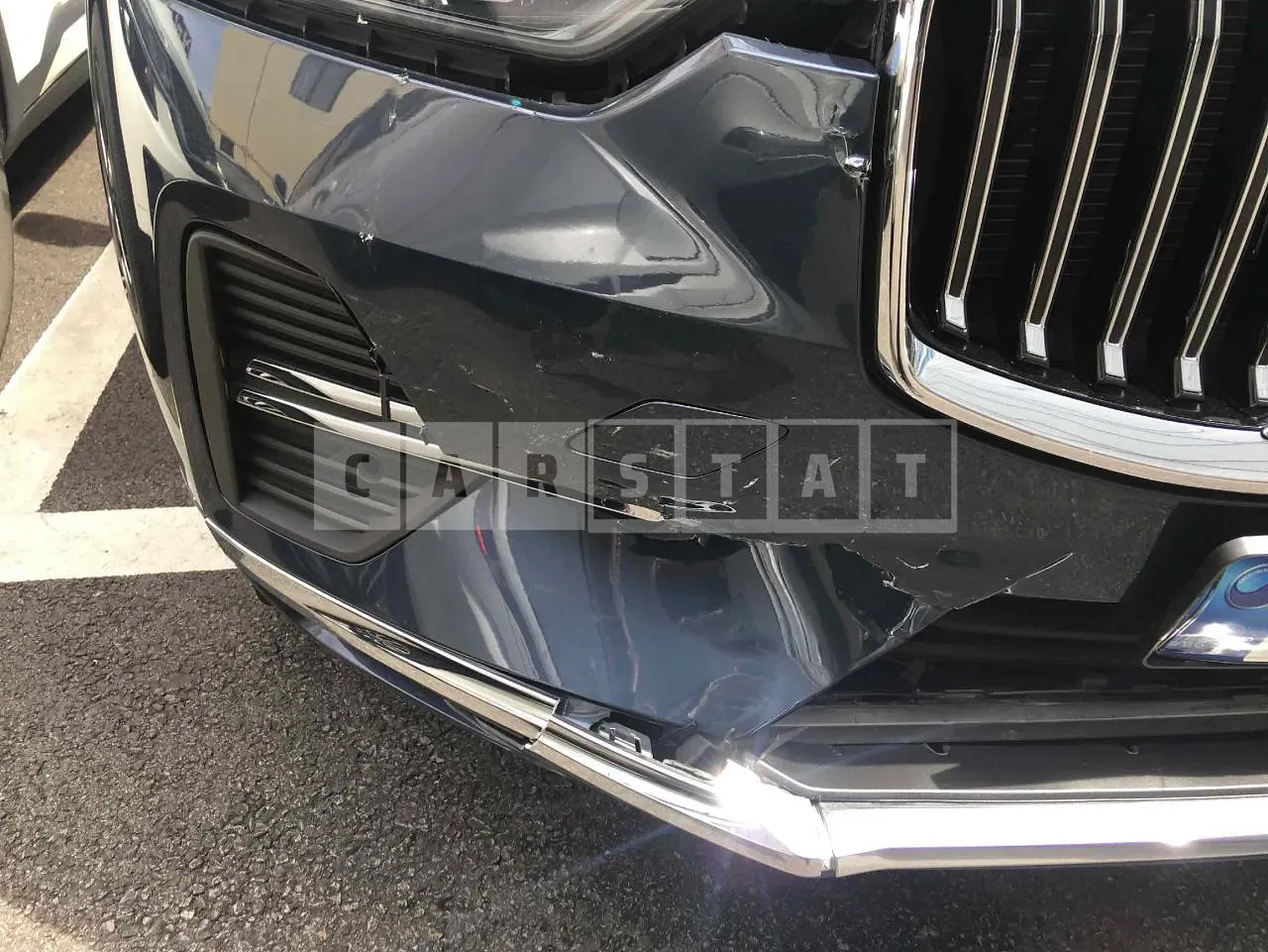Photo 2 of 28: 2021 Volvo XC60 B6 AWD, VIN YV1UZ062CN1960865 — Korean insurance auction