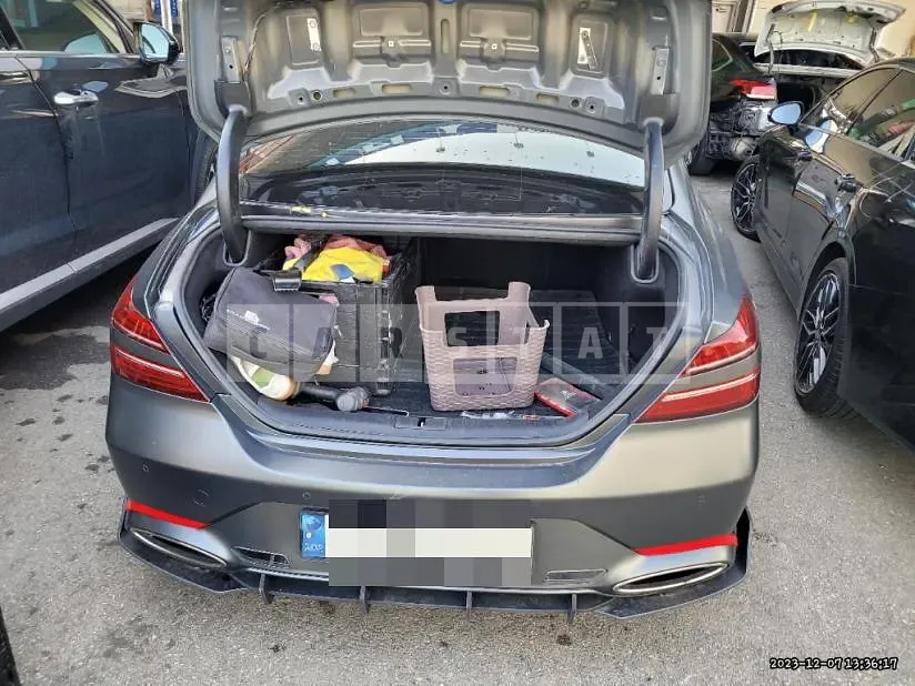 Photo 2 of 6: 2021 Genesis G70 3.3T (4WD) — Korean insurance auction