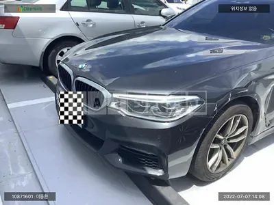 Photo 1 of 13: 2017 BMW 520d, VIN WBAJC3102HG923091 — Korean insurance auction