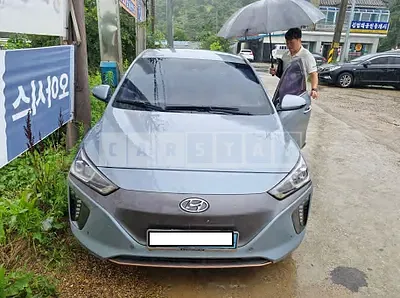 Photo 1 of 9: 2018 Hyundai Modern Ionic Electric, VIN KMHC051HFJU026790 — Korean insurance auction