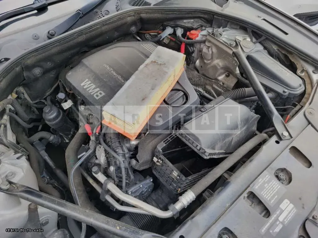 Photo 2 of 9: 2015 BMW 520d xDrive, VIN WBA5E7100FD675778 — Korean insurance auction