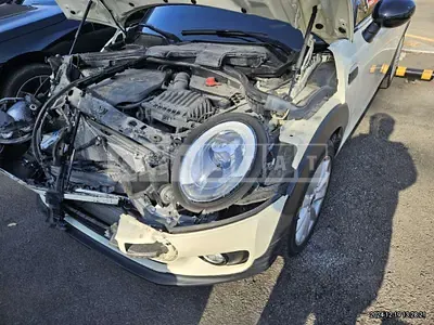 Photo 1 of 9: 2019 MINI Cooper Clubman — Korean insurance auction