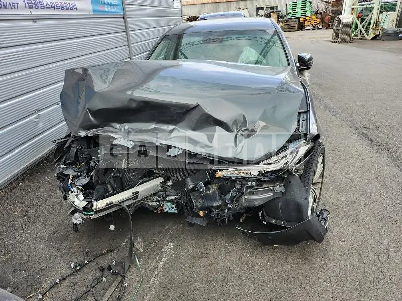 Photo 2 of 11: 2018 Genesis G80 — Korean insurance auction