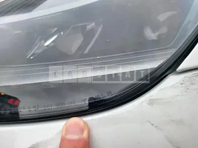 Photo 1 of 6: 2021 Tesla (parts) Model 3 Long Range Headlamp — Korean insurance auction