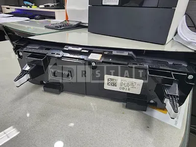 Photo 1 of 8: 2020 Genesis (parts) G90 Av Tuner Module Assembly — Korean insurance auction