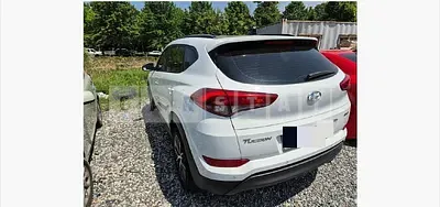 Photo 1 of 31: 2015 Hyundai Tucson, VIN KMHJ381ABGU019808 — Korean insurance auction