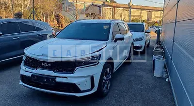 Photo 1 of 11: 2023 Kia Sorento, VIN KNARM81GBPA164376 — Korean insurance auction