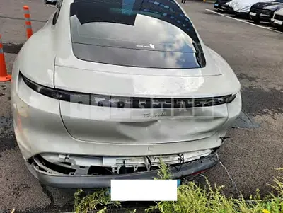 Photo 1 of 33: 2023 Porsche Taycan — Korean insurance auction