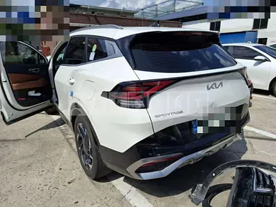Photo 1 of 18: 2022 Kia Sportage — Korean insurance auction