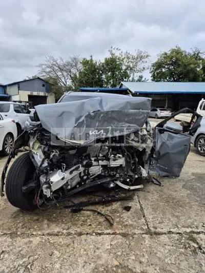Photo 1 of 7: 2025 Kia EV9 — Korean insurance auction