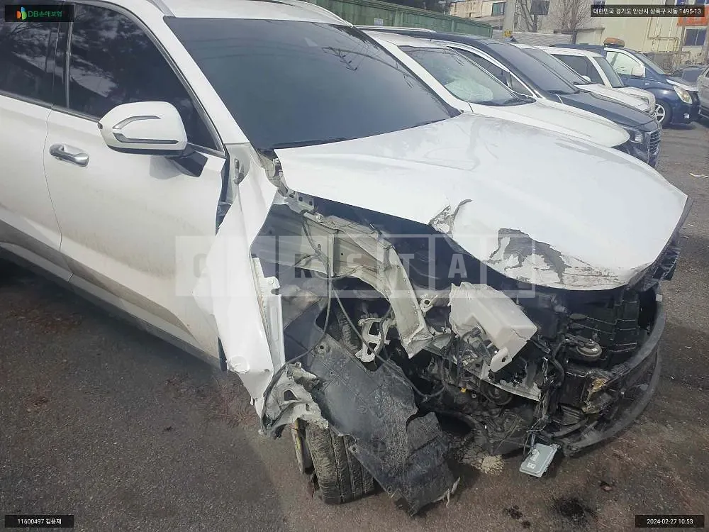 Photo 2 of 11: 2020 Hyundai Palisade, VIN KMHR281ABMU247599 — Korean insurance auction