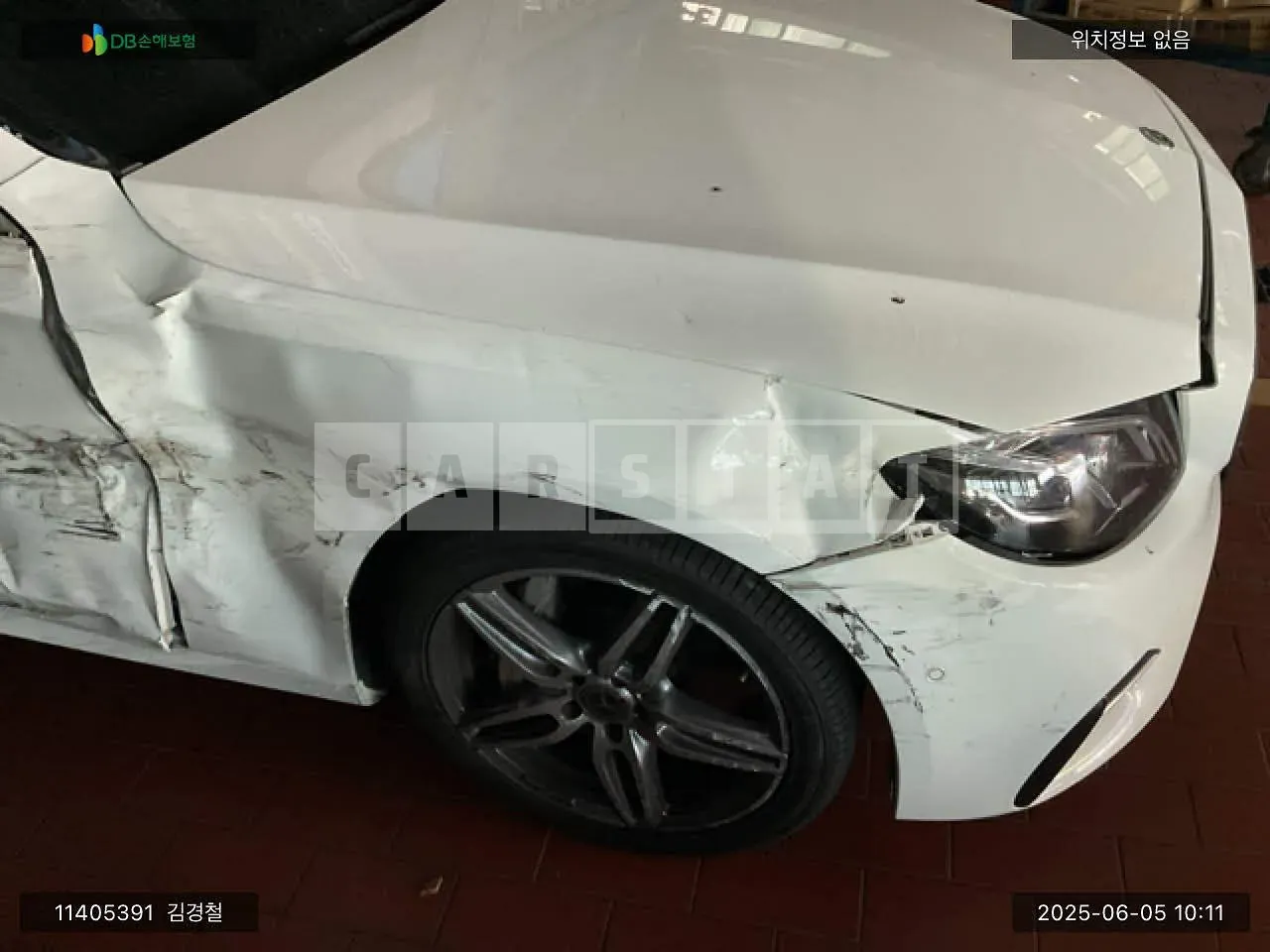 Photo 2 of 16: 2018 Mercedes-Benz E300, VIN WDDZF4JB1KA538870 — Korean insurance auction