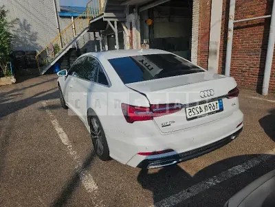 Photo 1 of 9: 2021 Audi A6 40 TDI Four, VIN WAUZZZF25MN103642 — Korean insurance auction