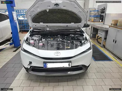 Photo 1 of 40: 2024 Toyota Prius 2WD, VIN JTDACBAU7R3023926 — Korean insurance auction