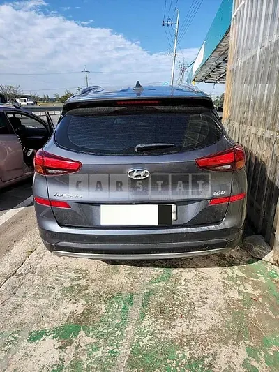 Photo 1 of 11: 2019 Hyundai Tucson, VIN KMHJ3817GKU977172 — Korean insurance auction