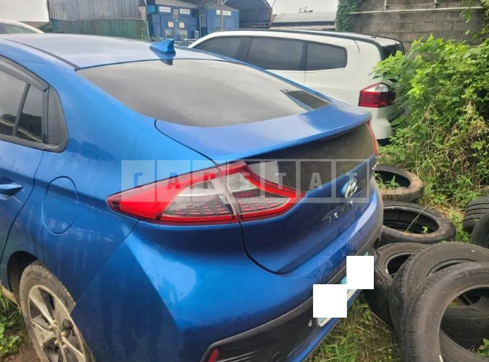 Photo 2 of 7: 2017 Hyundai Modern Ionic — Korean insurance auction