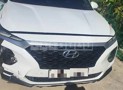 Photo 1 of 7: 2018 Hyundai Santa Fe — Korean insurance auction