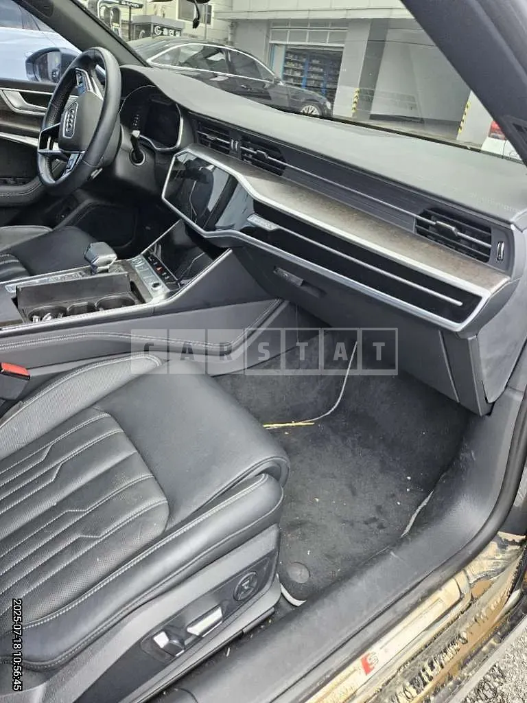 Photo 2 of 30: 2020 Audi A7 55 TFSI quattro — Korean insurance auction