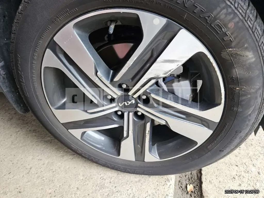 Photo 2 of 2: 2022 Kia (parts) Sorento Hybrid Wheel — Korean insurance auction