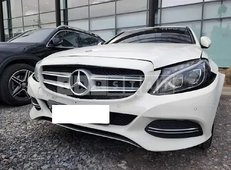 Photo 2 of 15: 2015 Mercedes-Benz C220 BlueTec, VIN WDDWF0EB8FF212109 — Korean insurance auction
