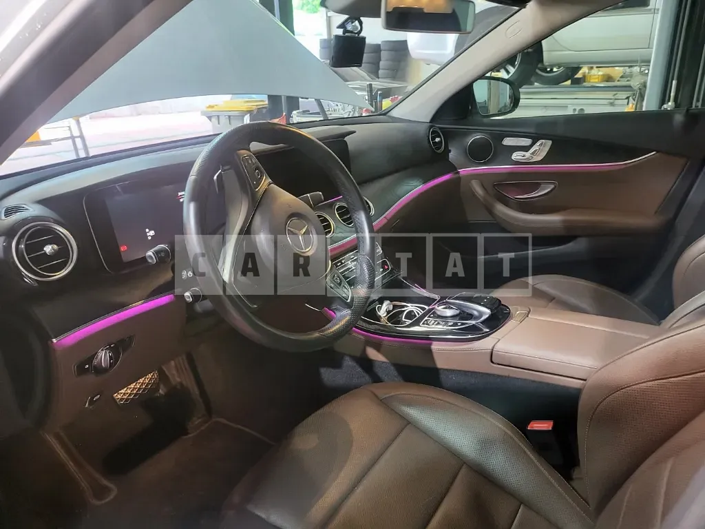 Photo 2 of 8: 2016 Mercedes-Benz E300, VIN WDDZF4JB3HA070472 — Korean insurance auction