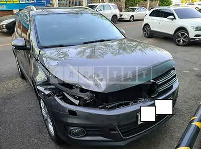 Photo 1 of 13: 2015 Volkswagen Tiguan 2.0 TDI Blue Motion, VIN WVGZZZ5NZFW524010 — Korean insurance auction