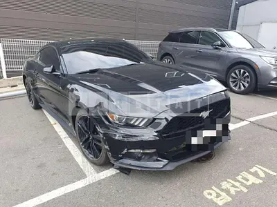 Photo 1 of 19: 2016 Ford Mustang 2.3 Coupe — Korean insurance auction
