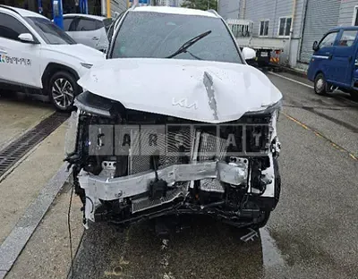 Photo 1 of 13: 2024 Kia Sorento — Korean insurance auction