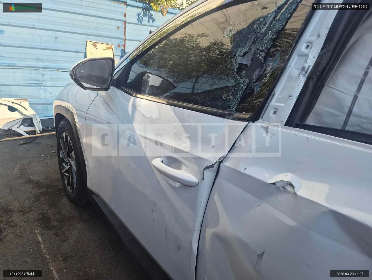 Photo 2 of 18: 2022 Hyundai Tucson Hybrid, VIN KMHJE811BNU067838 — Korean insurance auction