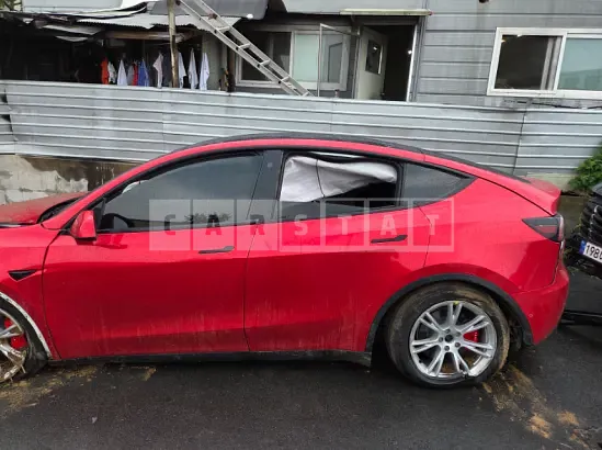 Photo 2 of 10: 2021 Tesla Model Y LongRange — Korean insurance auction