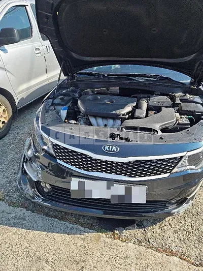 Photo 1 of 15: 2017 Kia K5 LPG — Korean insurance auction