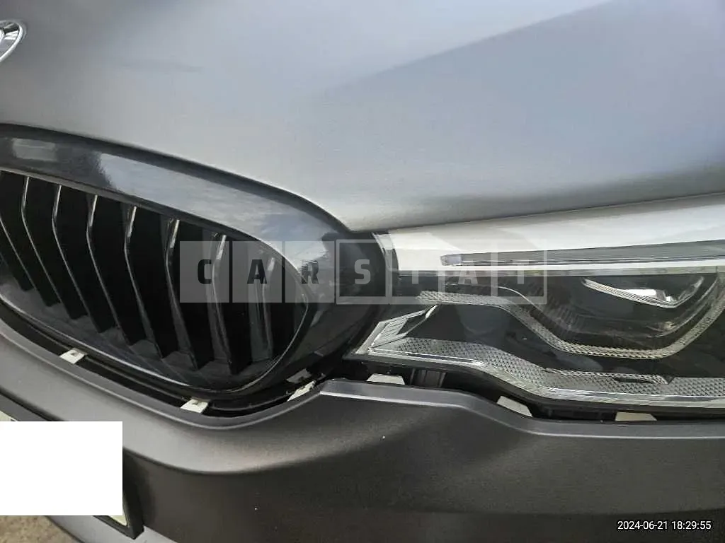 Photo 2 of 22: 2017 BMW 520d — Korean insurance auction