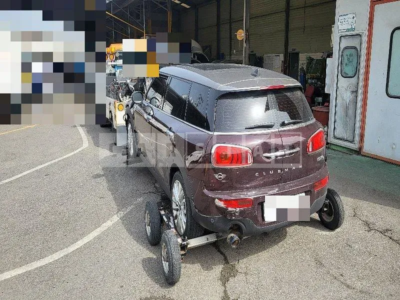 Photo 2 of 35: 2019 MINI Cooper D Club — Korean insurance auction