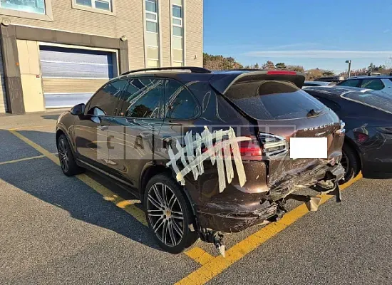 Photo 2 of 16: 2017 Porsche Cayenne Diesel — Korean insurance auction