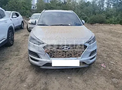 Photo 1 of 11: 2019 Hyundai Tucson, VIN KMHJ381ABKU918022 — Korean insurance auction