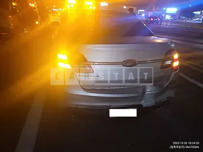 2016 FORD Taurus