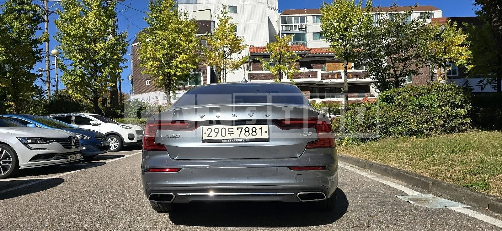 Photo 2 of 10: 2019 Volvo S60 2.0, VIN 7JRZS102DLG032960 — Korean insurance auction