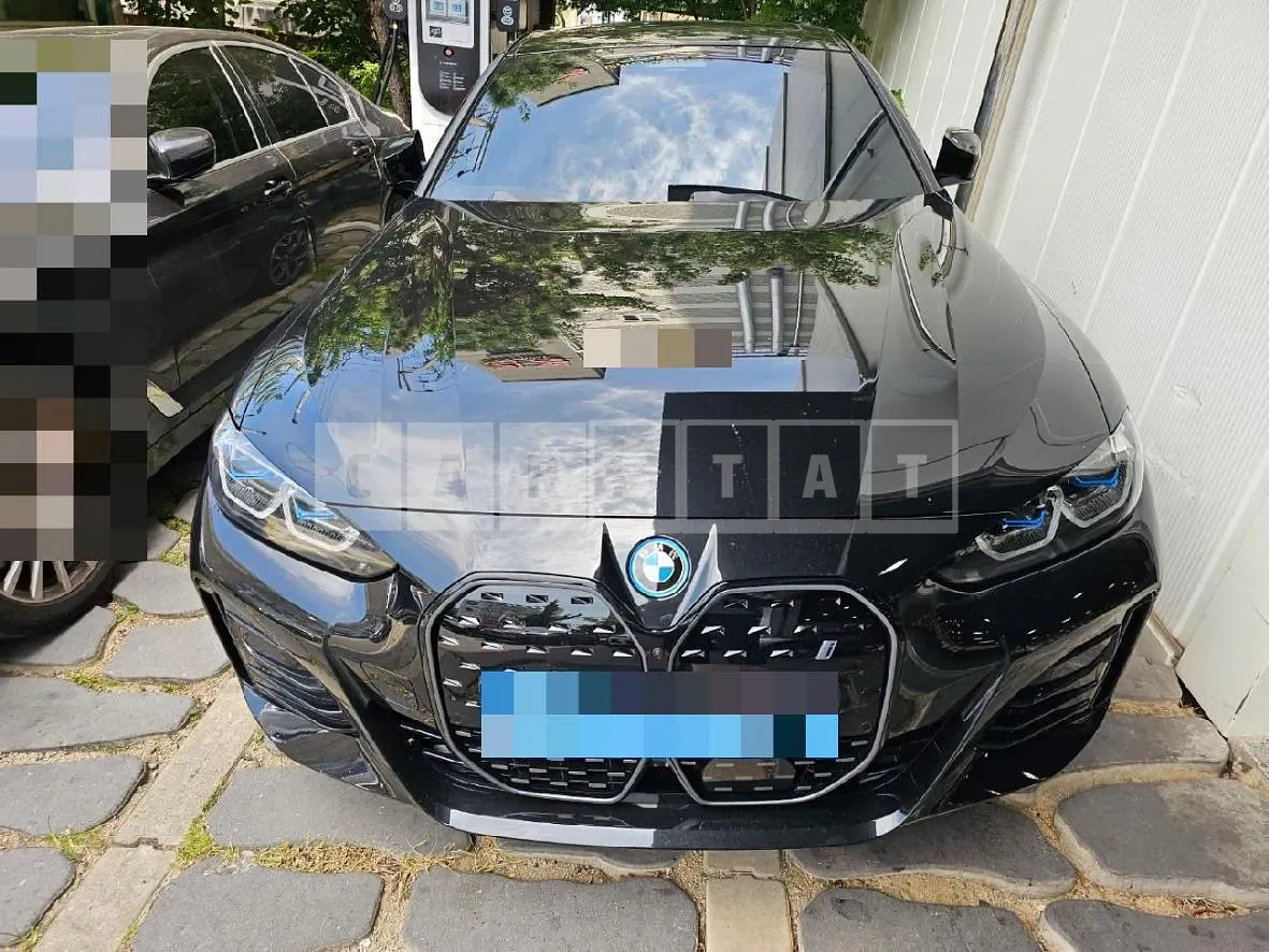 Photo 2 of 4: 2022 BMW (parts) i4 eDrive40 Headlight — Korean insurance auction