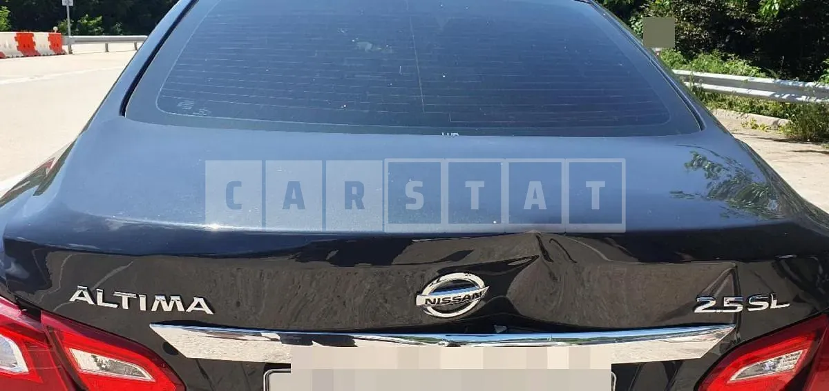 Photo 2 of 22: 2017 Nissan Altima 2.5 — Korean insurance auction