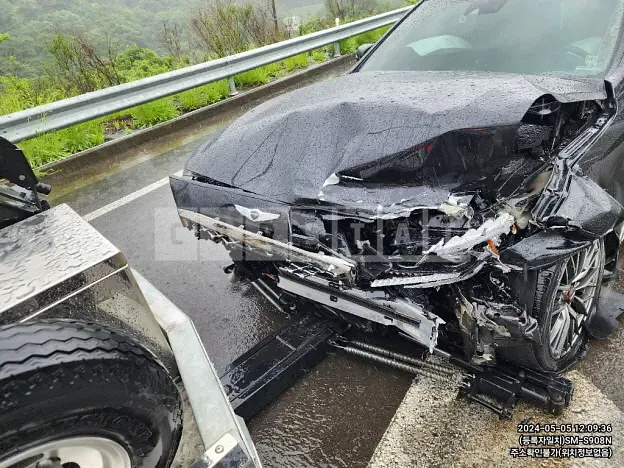 Photo 2 of 32: 2019 Genesis G80 2.2 — Korean insurance auction