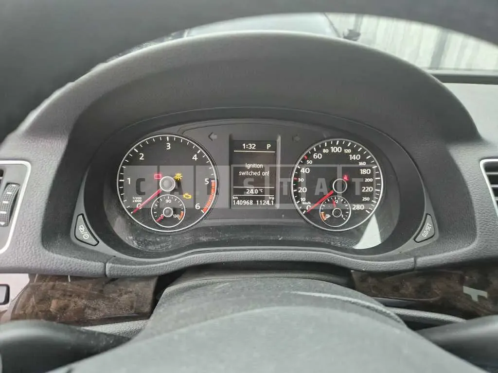 Photo 2 of 9: 2015 Volkswagen Passat 2.0 TDI — Korean insurance auction