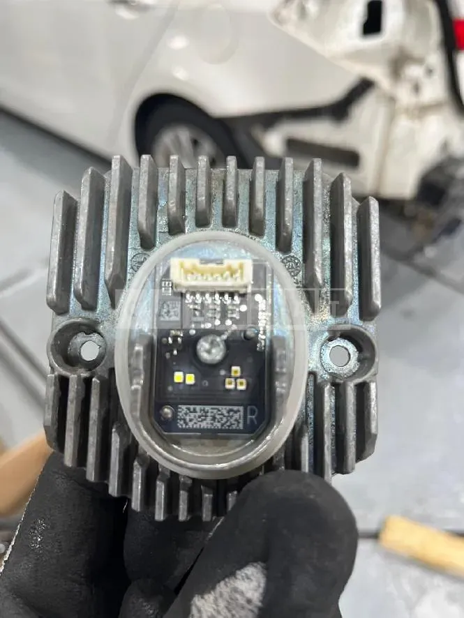Photo 2 of 7: 2018 BMW (parts) 520d xDrive Light — Korean insurance auction