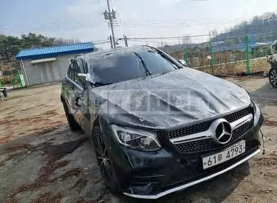 Photo 1 of 22: 2019 Mercedes-Benz GLC300 4Matic Coupe, VIN WDC0J4KB9KF640012 — Korean insurance auction