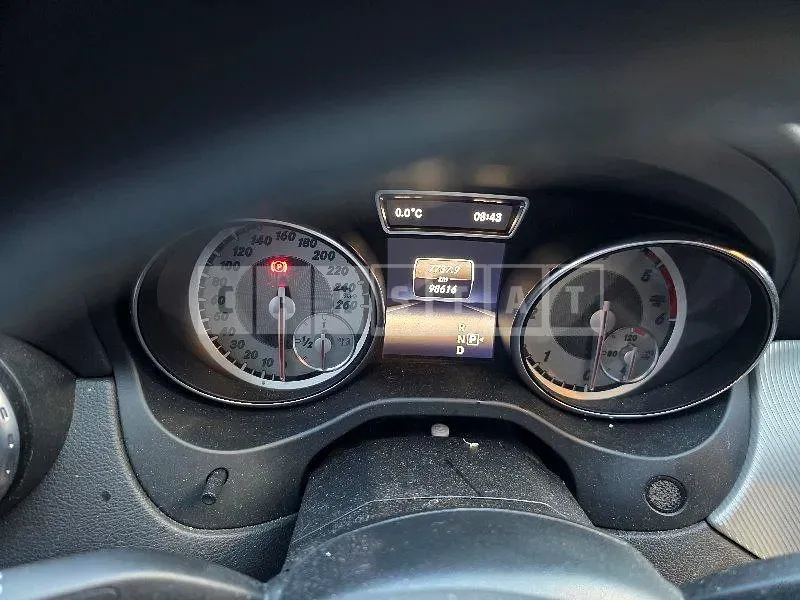 Photo 2 of 23: 2015 Mercedes-Benz GLA200 CDI 4Matic — Korean insurance auction