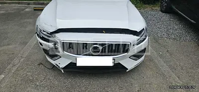 Photo 1 of 30: 2020 Volvo S60 T5 — Korean insurance auction