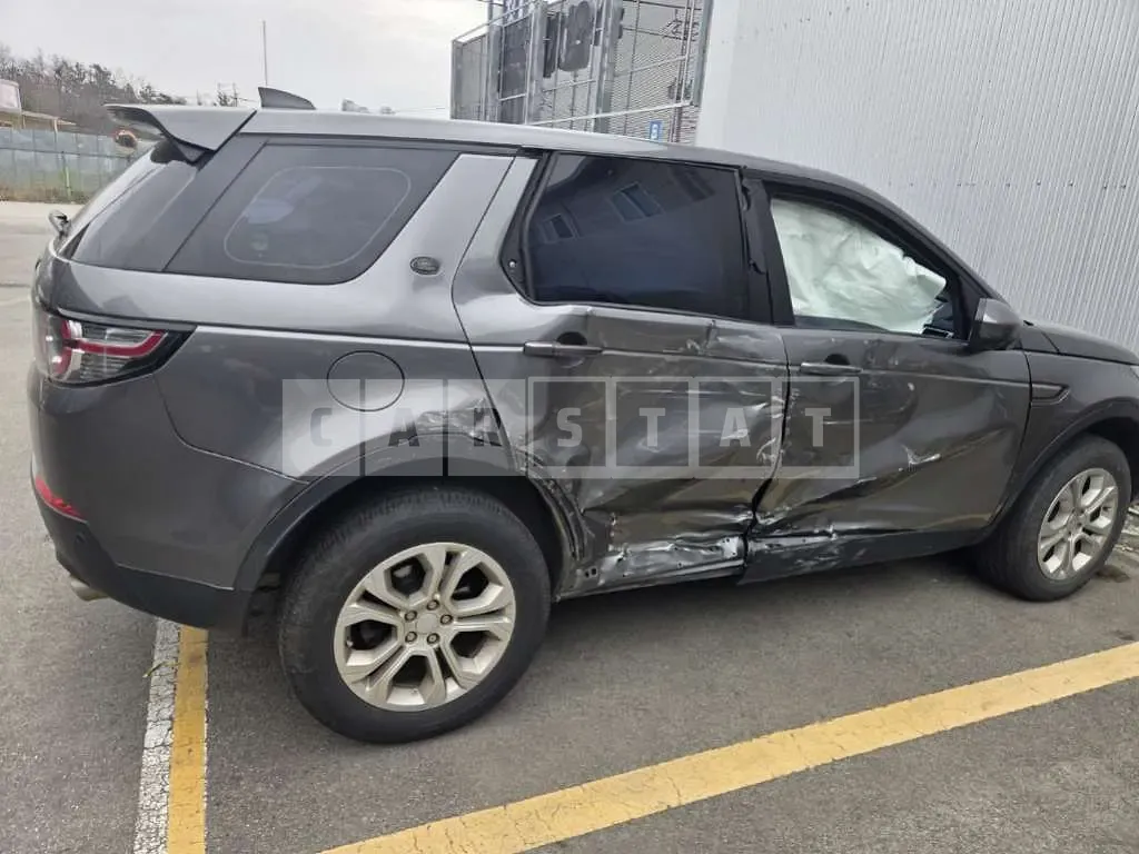 Photo 2 of 17: 2017 Land Rover Discovery Sport 2.0d — Korean insurance auction