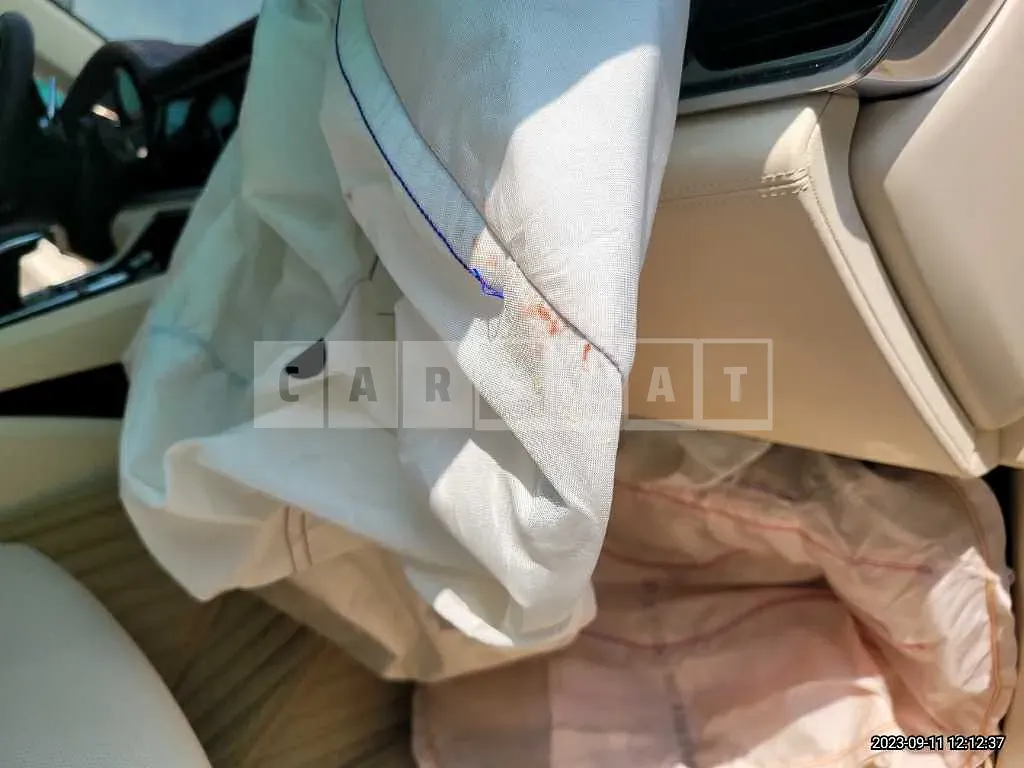 Photo 2 of 50: 2023 Porsche Panamera 4, VIN WP0BJ2972PL143283 — Korean insurance auction