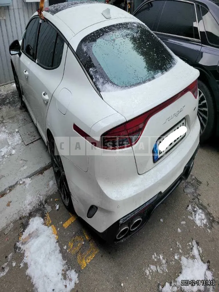 Photo 2 of 27: 2023 Kia Stinger, VIN KNAE351DBPS133133 — Korean insurance auction